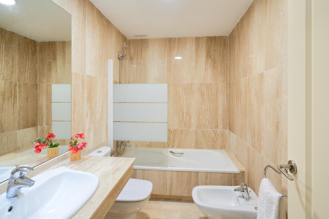 Beach & Golf Design Apartment Marbella Buitenkant foto